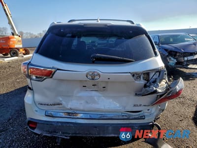 Zdjęcie 6 z 13 samochodu: 2015 TOYOTA HIGHLANDER XLE VIN:5TDJKRFH6FS204999 - miniatura