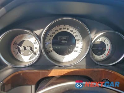 Zdjęcie 9 z 12 samochodu: 2014 MERCEDES-BENZ E 350 VIN:WDDHF5KB0EA860839 - miniatura