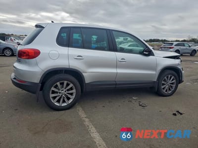 Trzecie zdjęcie samochodu z tyłu: 2014 VOLKSWAGEN TIGUAN S VIN:WVGBV3AX8EW550215 - miniatura