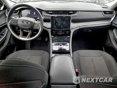 Zdjęcie 8 z 15 samochodu: 2023 JEEP GRAND CHEROKEE LAREDO VIN:1C4RJHAG2PC532017 - miniatura