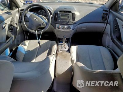 Zdjęcie 8 z 13 samochodu: 2010 HYUNDAI ELANTRA BLUE VIN:KMHDU4AD9AU914333 - miniatura