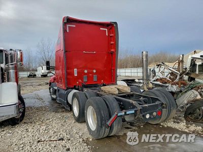 Trzecie zdjęcie samochodu z tyłu: 2017 KENWORTH T680 SEMI TRUCK VIN:1XKYDP9X4HJ139168 - miniatura