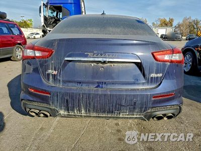 Zdjęcie 6 z 12 samochodu: 2019 MASERATI GHIBLI S VIN:ZAM57YSS8K1323557 - miniatura