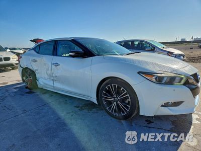 Czwarte zdjęcie samochodu z boku: 2017 NISSAN MAXIMA 3.5S VIN:1N4AA6AP1HC411780 - miniatura