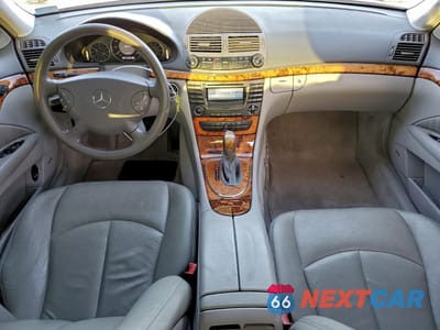 Zdjęcie 8 z 12 samochodu: 2003 MERCEDES-BENZ E 320 VIN:WDBUF65J73A336391 - miniatura