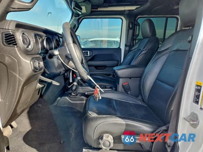 Zdjęcie 7 z 12 samochodu: 2022 JEEP WRANGLER UNLIMITED SAHARA VIN:1C4HJXEN0NW251764 - miniatura