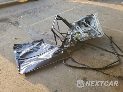 Zdjęcie 12 z 13 samochodu: 2024 TOYOTA RAV4 LE VIN:JTMMWRFVXRD271337 - miniatura
