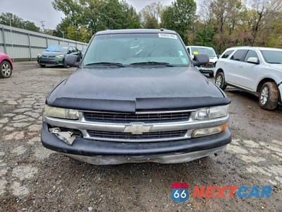 Piąte zdjęcie samochodu w środku: 2003 CHEVROLET SUBURBAN C1500 VIN:3GNEC16Z13G206251 - miniatura