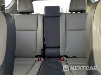 Zdjęcie 10 z 13 samochodu: 2016 TOYOTA RAV4 LIMITED VIN:JTMYFREV3GD083131 - miniatura