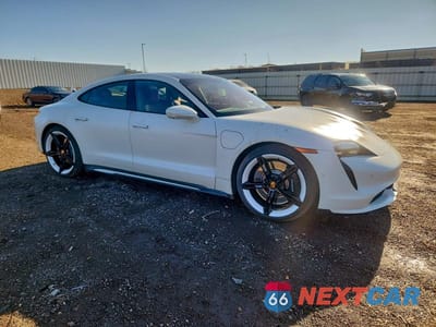 Czwarte zdjęcie samochodu z boku: 2021 PORSCHE TAYCAN TURBO VIN:WP0AC2Y12MSA63084 - miniatura