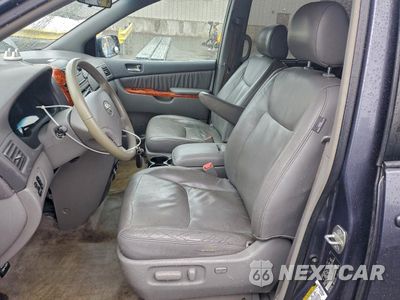 Zdjęcie 7 z 13 samochodu: 2006 TOYOTA SIENNA XLE VIN:5TDBA22CX6S072094 - miniatura