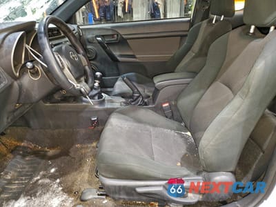 Zdjęcie 7 z 13 samochodu: 2011 TOYOTA SCION TC VIN:JTKJF5C72B3013108 - miniatura