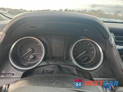 Zdjęcie 9 z 14 samochodu: 2018 TOYOTA CAMRY HYBRID VIN:4T1B21HK3JU503915 - miniatura