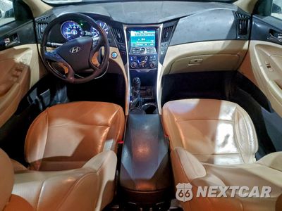 Zdjęcie 8 z 13 samochodu: 2013 HYUNDAI SONATA SE VIN:5NPEC4AC7DH533954 - miniatura