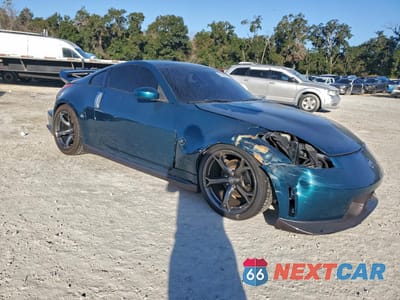 Czwarte zdjęcie samochodu z boku: 2007 NISSAN 350Z COUPE VIN:JN1BZ34E37M552734 - miniatura