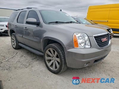 Czwarte zdjęcie samochodu z boku: 2009 GMC YUKON SLT VIN:1GKFK33029R193041 - miniatura