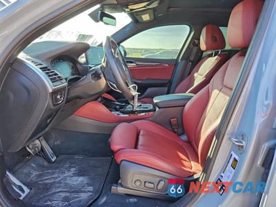 Zdjęcie 7 z 12 samochodu: 2025 BMW X4 M40I VIN:5UX43DT07S9Y15384 - miniatura