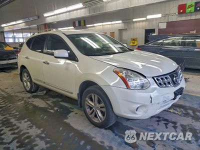 Czwarte zdjęcie samochodu z boku: 2013 NISSAN ROGUE S VIN:JN8AS5MV0DW608710 - miniatura