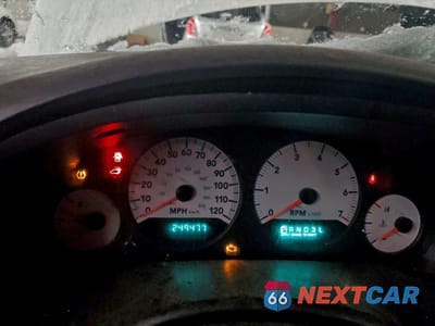 Zdjęcie 9 z 13 samochodu: 2005 DODGE GRAND CARAVAN SE VIN:1D4GP24R45B245879 - miniatura