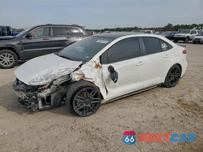 2021 TOYOTA COROLLA SE 5YFM4MCE0MP087947 - główne zdjęcie licytacji z USA - miniatura