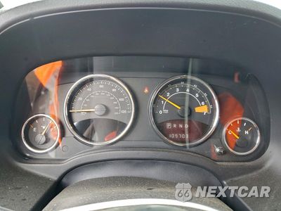 Zdjęcie 9 z 15 samochodu: 2016 JEEP COMPASS LATITUDE VIN:1C4NJCEAXGD599482 - miniatura