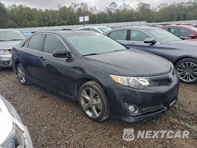 Czwarte zdjęcie samochodu z boku: 2014 TOYOTA CAMRY SE VIN:4T1BK1FK5EU539372 - miniatura