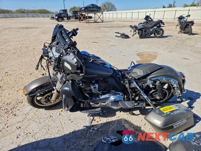 Trzecie zdjęcie samochodu z tyłu: 2019 HARLEY-DAVIDSON FLHTK VIN:1HD1KEF17KB610947 - miniatura