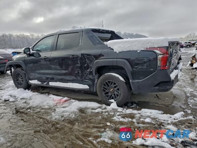 Drugie zdjęcie samochodu z przodu: 2026 CHEVROLET SILVERADO LT VIN:1GC10YEH7TU400281 - miniatura