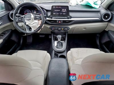 Zdjęcie 8 z 12 samochodu: 2022 KIA FORTE FE VIN:3KPF24AD6NE468018 - miniatura