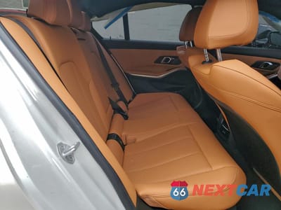 Zdjęcie 10 z 13 samochodu: 2024 BMW 330XI VIN:3MW89FF06R8E47869 - miniatura