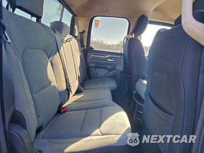 Zdjęcie 10 z 11 samochodu: 2019 RAM 1500 BIG HORN/LONE STAR VIN:1C6SRFBT6KN552799 - miniatura