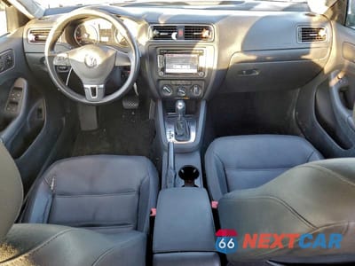 Zdjęcie 8 z 11 samochodu: 2012 VOLKSWAGEN JETTA SE VIN:3VWDP7AJ3CM322756 - miniatura