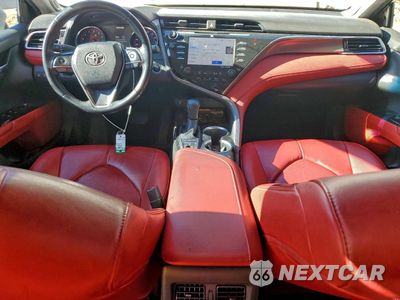 Zdjęcie 8 z 14 samochodu: 2018 TOYOTA CAMRY XSE VIN:4T1B61HK1JU150126 - miniatura