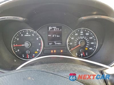 Zdjęcie 9 z 12 samochodu: 2017 KIA FORTE LX VIN:3KPFK4A73HE087757 - miniatura