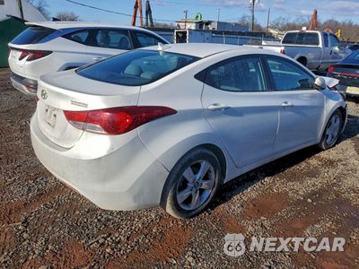 Trzecie zdjęcie samochodu z tyłu: 2013 HYUNDAI ELANTRA GLS VIN:5NPDH4AE5DH410670 - miniatura