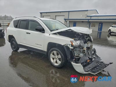 Czwarte zdjęcie samochodu z boku: 2014 JEEP COMPASS SPORT VIN:1C4NJDBB6ED904539 - miniatura