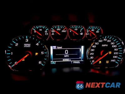 Zdjęcie 9 z 11 samochodu: 2018 GMC SIERRA K1500 SLT VIN:3GTU2NEC6JG530000 - miniatura