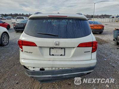 Zdjęcie 6 z 12 samochodu: 2017 HONDA PILOT TOURING VIN:5FNYF5H94HB002641 - miniatura