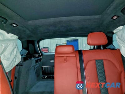 Zdjęcie 10 z 13 samochodu: 2022 BMW X5 M VIN:5YMJU0C05N9M98033 - miniatura