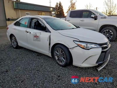 Czwarte zdjęcie samochodu z boku: 2015 TOYOTA CAMRY LE VIN:4T1BF1FK6FU035760 - miniatura