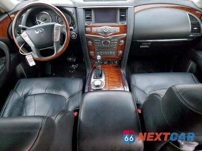 Zdjęcie 8 z 11 samochodu: 2017 INFINITI QX80 BASE VIN:JN8AZ2NC9H9430761 - miniatura