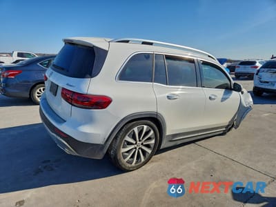 Trzecie zdjęcie samochodu z tyłu: 2023 MERCEDES-BENZ GLB 250 4MATIC VIN:W1N4M4HB4PW336401 - miniatura