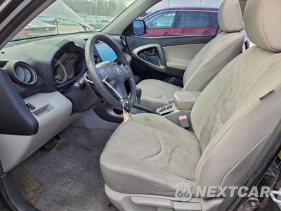 Zdjęcie 7 z 13 samochodu: 2010 TOYOTA RAV4 VIN:JTMBF4DV1AD037203 - miniatura