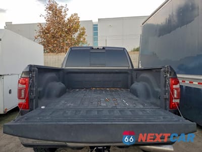 Zdjęcie 10 z 15 samochodu: 2019 RAM 2500 LARAMIE VIN:3C6UR5FLXKG615344 - miniatura