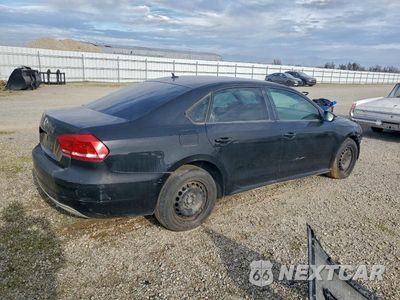 Trzecie zdjęcie samochodu z tyłu: 2012 VOLKSWAGEN PASSAT S VIN:1VWAP7A3XCC004574 - miniatura