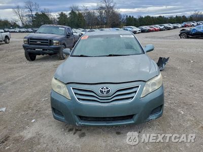 Piąte zdjęcie samochodu w środku: 2011 TOYOTA CAMRY VIN:4T1BF3EK3BU701920 - miniatura