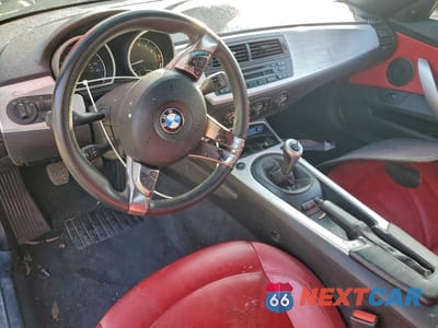 Zdjęcie 8 z 11 samochodu: 2006 BMW Z4 3.0SI VIN:4USBU53576LW91823 - miniatura