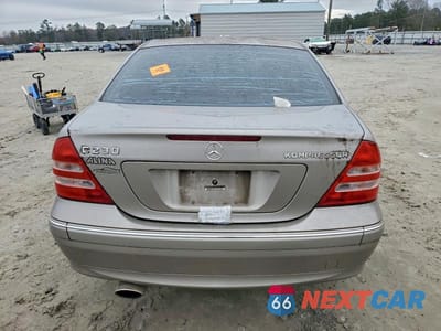 Zdjęcie 6 z 12 samochodu: 2004 MERCEDES-BENZ C 230K SPORT SEDAN VIN:WDBRF40J04A589801 - miniatura