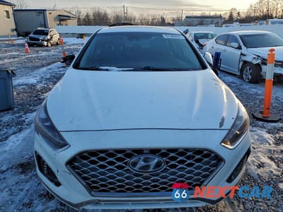 Piąte zdjęcie samochodu w środku: 2018 HYUNDAI SONATA SPORT VIN:5NPE34AF4JH719246 - miniatura