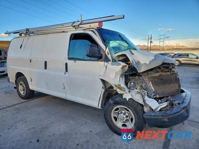 Czwarte zdjęcie samochodu z boku: 2008 CHEVROLET EXPRESS 2500 UTILITY / SERVICE VAN VIN:1GCGG25C181227079 - miniatura